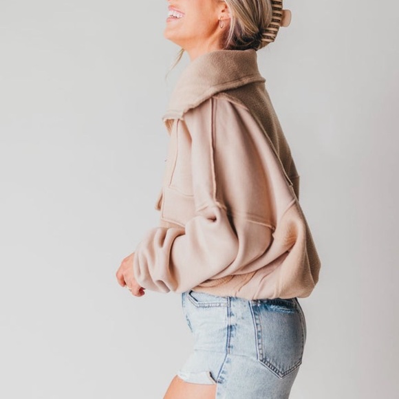 Women's Tan Zip-Up Sweatshirt pull over size L - Picture 5 of 9